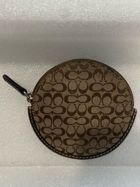 Coach Signature Round Coin Case